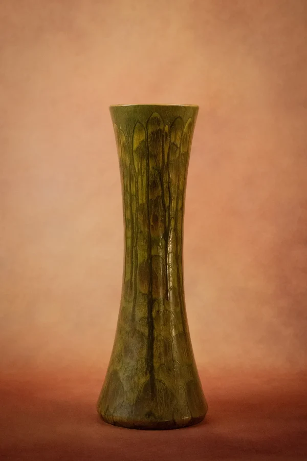 Grand vase à col évasé à grès émaillé ocre signé les Yvelines - attribué à Louis Franchet Art nouveau - 1908 - Vue face 2