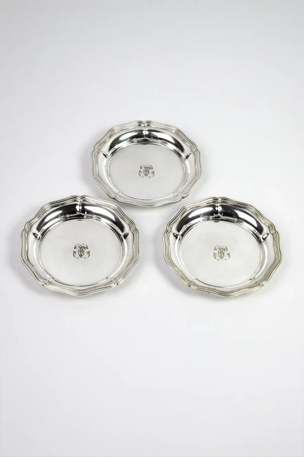 trio de dessous de bouteilles Christofle avec monogrammes