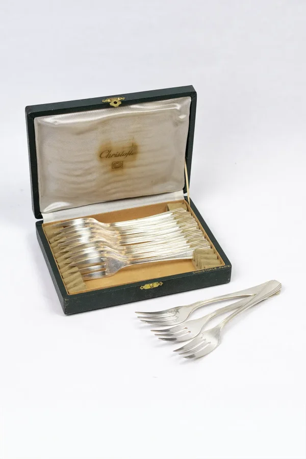 Ensemble de fourchettes à dessert Christofle modèle Boréal dans leur écrin d’origine