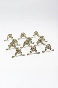 Porte-couteaux Christofle métal argenté, vue arrière en groupe, motifs végétaux et pieds en griffes