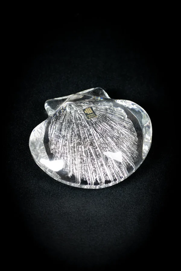 Coquillage en cristal Daum vue de dessus détail nervures internes